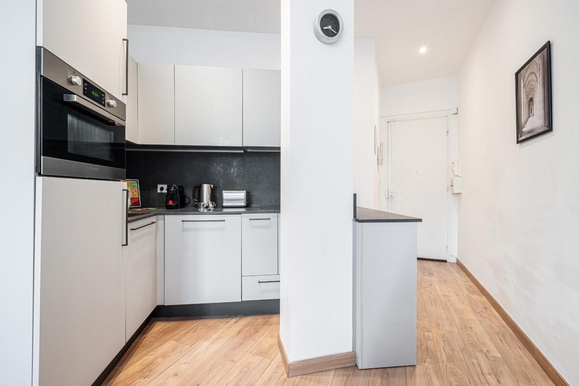 1 Gautier 101 - Joli Equipe - Quartier Du Port Apartment